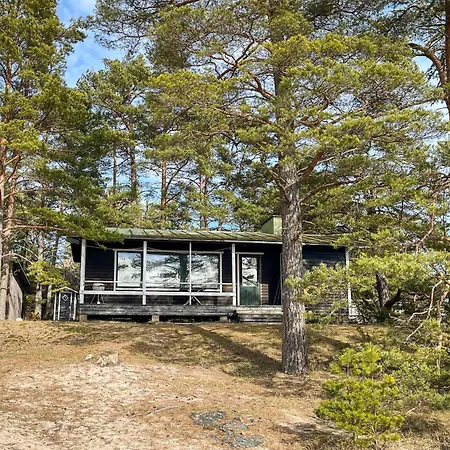 Torpet Sauna In Taktom Hanko بيت للعطل